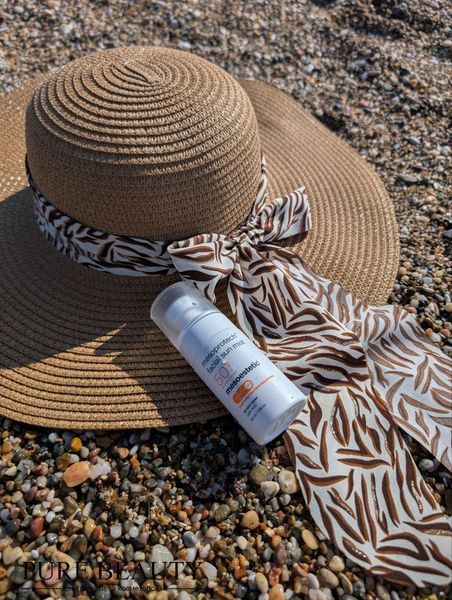 Сонцезахисний спрей-міст високого рівня захисту SPF 50, Mesoprotech facial sun mist SPF 50, Mesoestetic 08840 фото